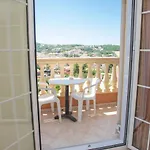 Kapetanios *