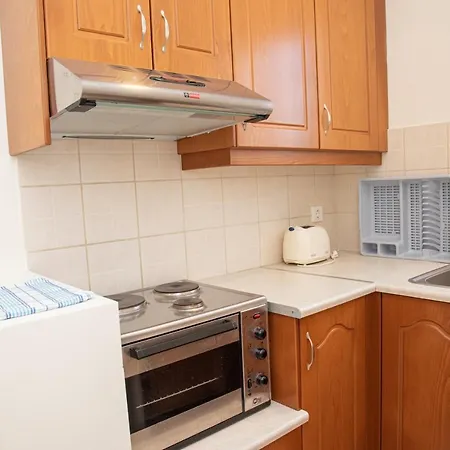 Kapetanios Apartmán Agios Stefanos Avliotes (Corfu)