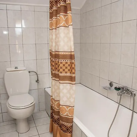 Kapetanios